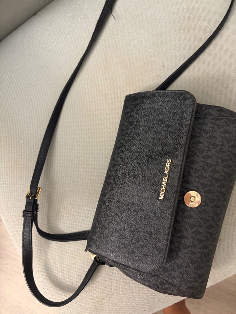 Michael Kors Cross Body Bag